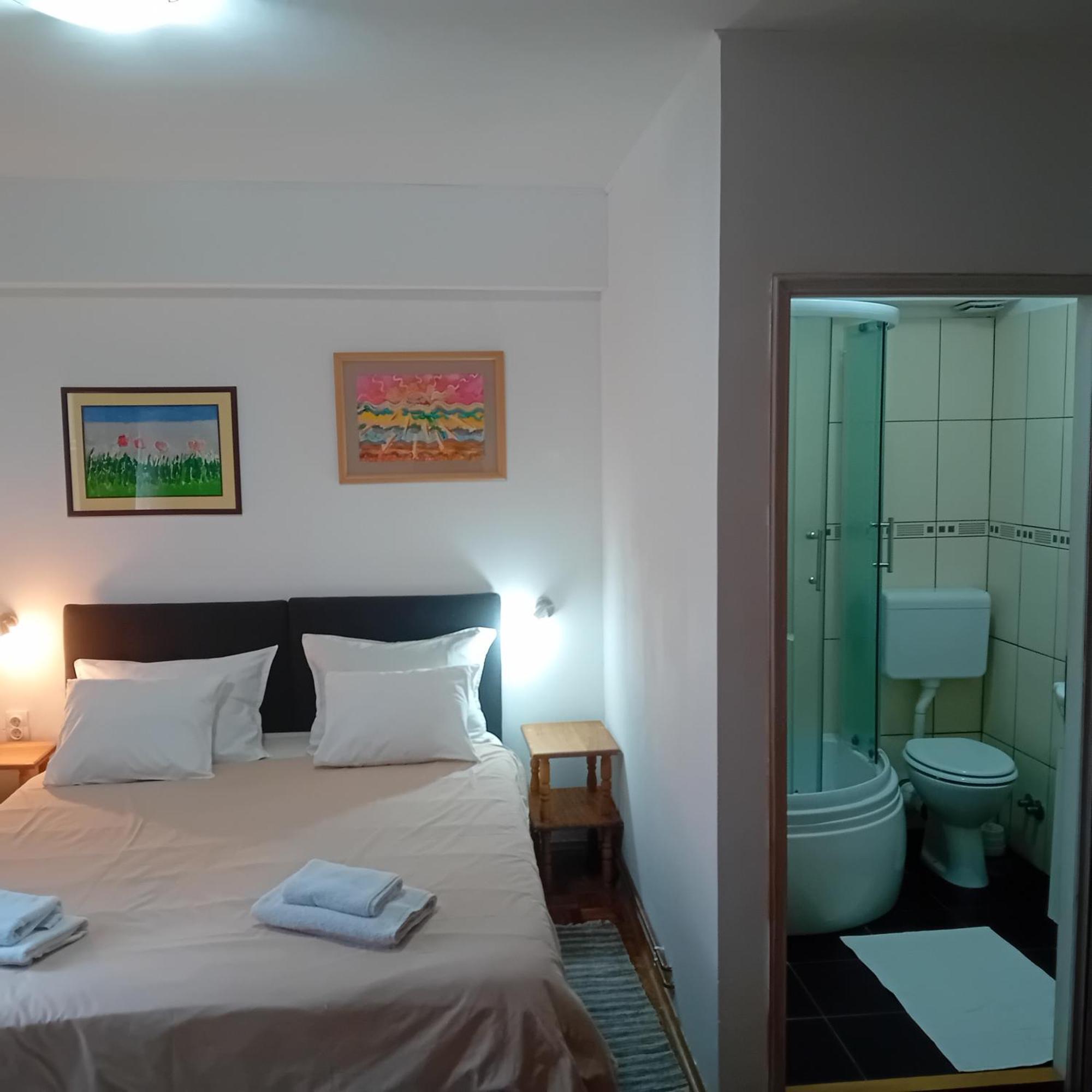 Zeravica Rooms B&B Сремськи Карловци Екстер'єр фото