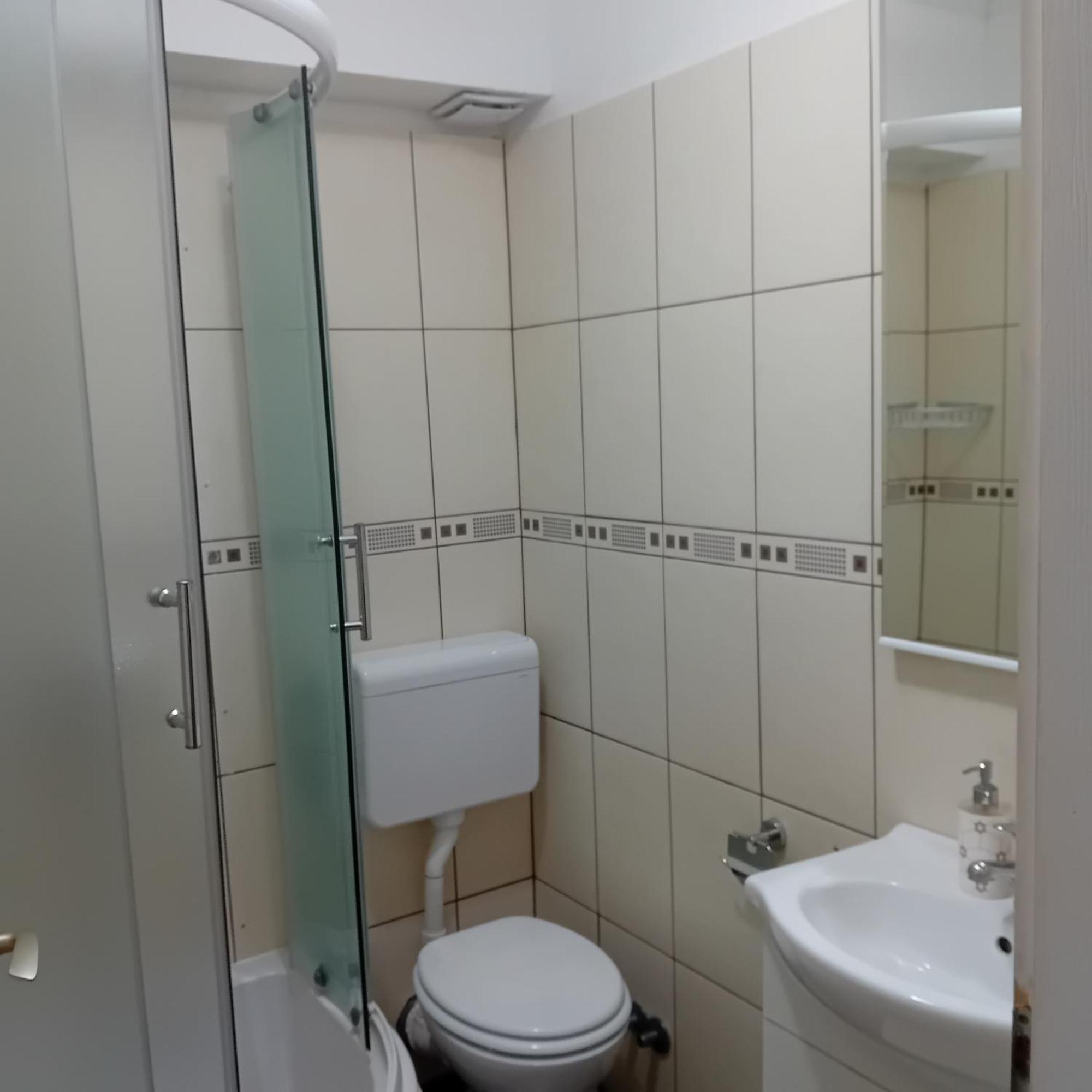 Zeravica Rooms B&B Сремськи Карловци Екстер'єр фото
