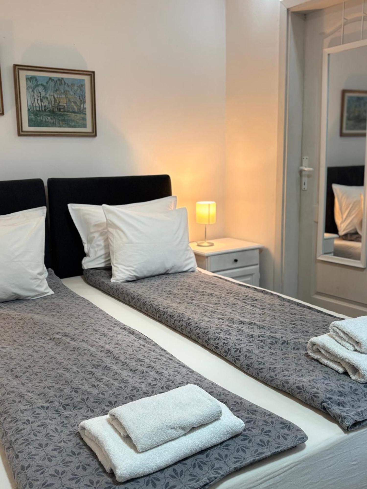 Zeravica Rooms B&B Сремськи Карловци Екстер'єр фото
